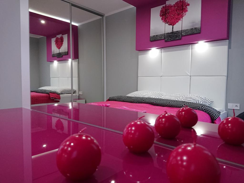 키엘체 Apartament Exclusive 아파트 외부 사진