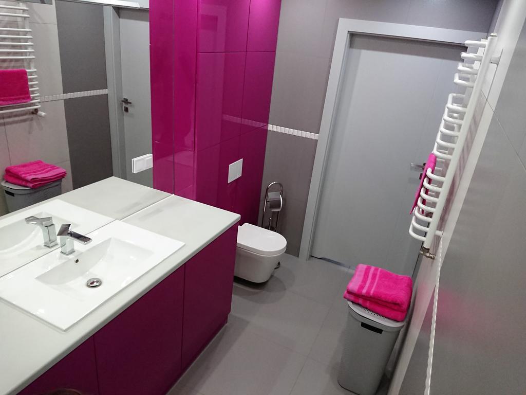 키엘체 Apartament Exclusive 아파트 외부 사진